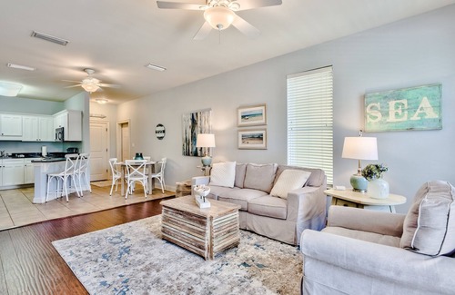 Dune Allen Beach Condo | Stylish 2BR/2BA Condo on 30A by Topsail State Park!