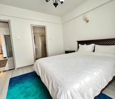 Kilimani Apartment | Stylish 2BR Apartment near Yaya Centre,Adlife Kilimani, Nairobi