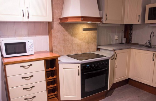 Tromso Apartment | Stylish 2BR Stay in the Heart of Tromsø