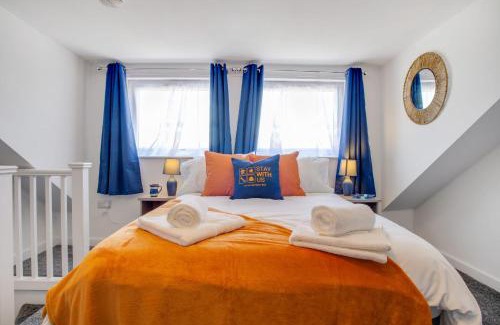 Darlington House | Stylish 3-Bedroom Oasis in Darlington, Sleeps 5