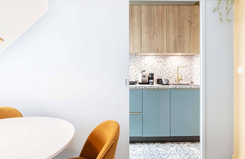 South Bonnevoie Apartment | Stylish Apartment w/Full Kitchen & Workspace