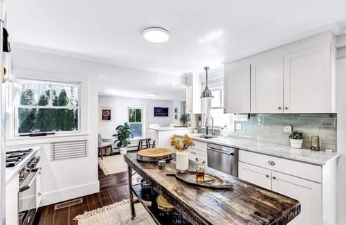 Harwich House | Stylish Cape Escape on Bank St RPAM070