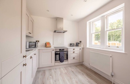 Reading Apartment | Stylish Central Reading | Free Parking |