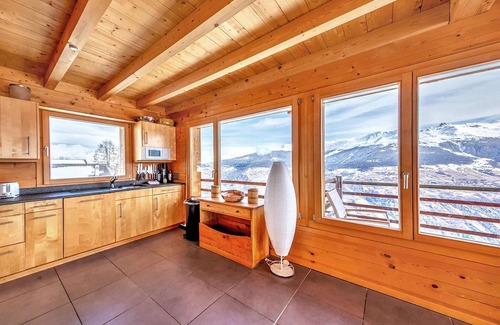 Heremence Ski Chalet | Stylish Chalet with Sauna in Hérémence