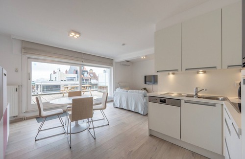Knokke Apartment | Stylish City-View Retreat