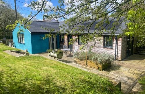Nettleton House | Stylish Cotswolds Retreat nestled between Bath and Castle Combe