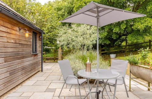 Nettleton House | Stylish Cotswolds Retreat nestled between Bath and Castle Combe