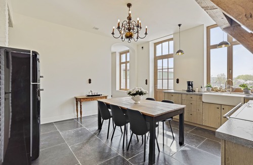 Merchtem House | Stylish country house near Brussels
