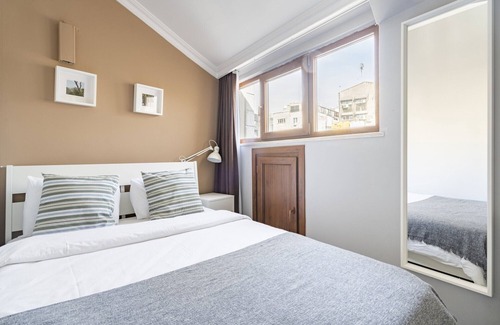 Tophane Apartment | Stylish Duplex with Terrace 650 m to Galata Tower