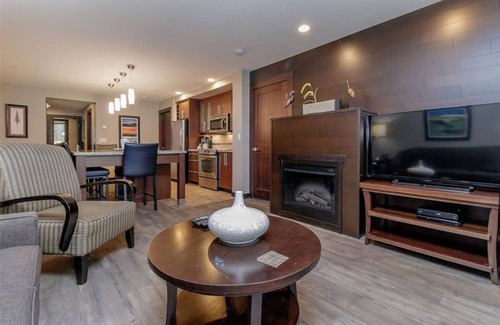 Regional District of Nanaimo Condo | Stylish Family Condo Next to Resort Hot Tub! *Discount for 3+ Nights*