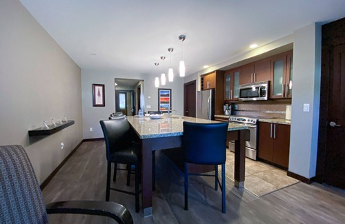 Regional District of Nanaimo Condo | Stylish Family Condo Next to Resort Hot Tub! *Discount for 3+ Nights*