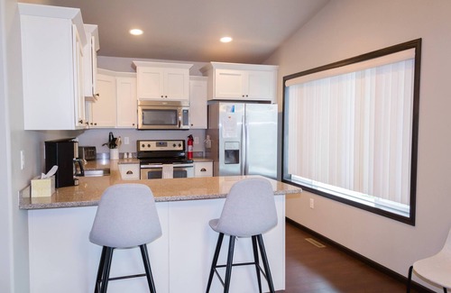 Fargo House | Stylish Fargo Home Great for Families and Groups!