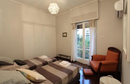 Palaio Faliro Apartment | Stylish Flat at Edem Beach by Athenian Homes