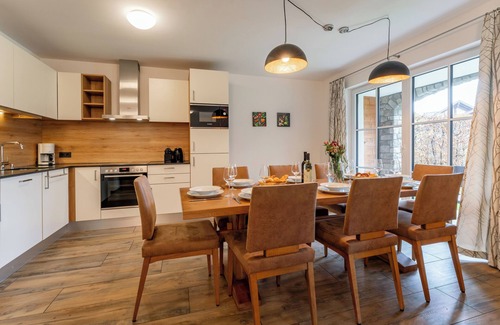 Piesendorf Apartment | Stylish furnished apartment near large ski area