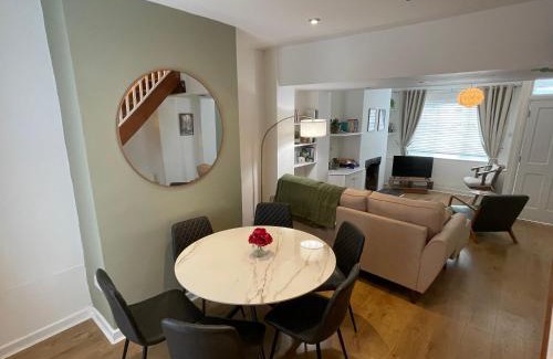 Harborne House | Stylish Home in Harborne, Birmingham
