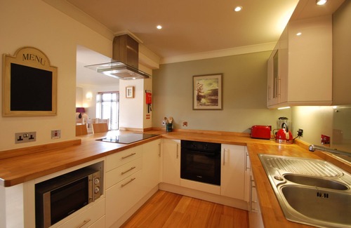 Dwygyfylchi House | Stylish house, sea & mountain views, perfect for families, 5 mins drive to beach