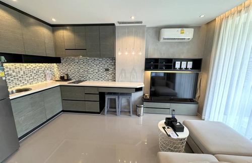 Kamala Apartment | Stylish Kamala apartment at Citygate P109