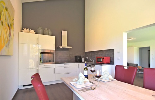 Kammerstein Apartment | Stylish Kammerstein Stay