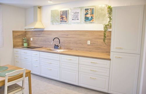 Mikulov Apartment | Stylish Lodge getaway in Wine Country