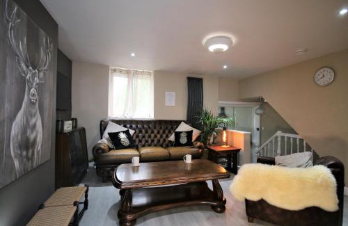 Splott Apartment | Stylish Loft Apartment by Property Promise