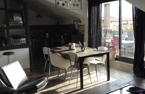 Cite Apartment | Stylish loft in the centre of Narbonne. View of the cathedral. Quality services