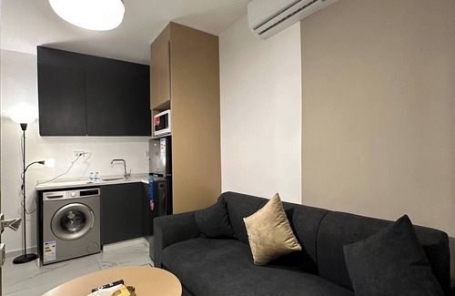 Amman Apartment | Stylish Luxe Apartment Fr 0003