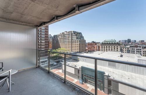 Back Bay Apartment | Stylish One Bedroom Apartment in Back Bay