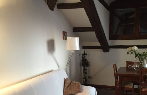 Santa Maria in Stelle Apartment | Stylish Penthouse Apartment in Venice Lido, 10 minutes from Saint Marks Square
