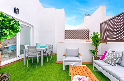 Feria Apartment | Stylish Penthouse in the center . Feria Terrace