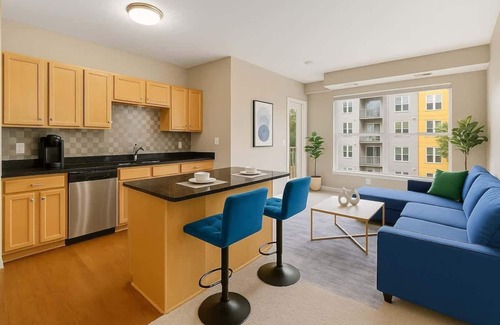 West Seventh Apartment | Stylish Queen 2BR Spot | Near XCEL + Free Parking