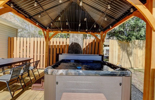 Saugerties House | Stylish Saugerties Retreat with Hot Tub + Game Room + Theater + Firepit