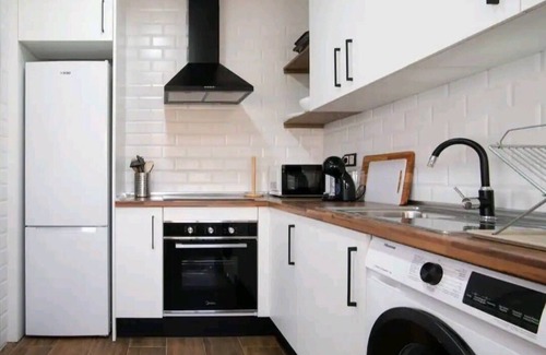 L'Albufereta Apartment | STYLISH & SPACIOUS STUDIO- 4 MINUTES WALK TO BEACH