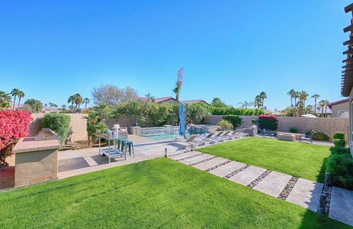 Rancho Santana House | Stylish & Spacious 5-bedroom estate in Indio