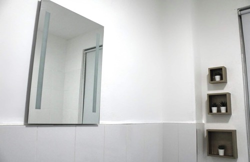 Openshaw House | Stylish Stay Near Etihad Stadium /TV Included /Great For Groups