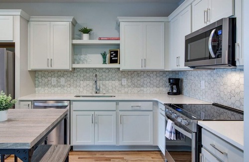 Greenwood House | Stylish Townhouse in East Nashville