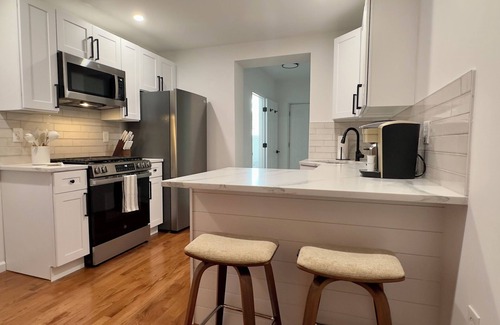 Olde Richmond House | Stylishly Furnished Fishtown Home w/Office & Private Patio – 30+ Day Stay