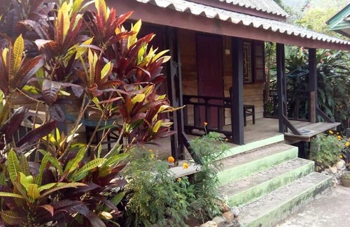 Muang Ngoi Neua Hotel | SuanPhao Guesthouse