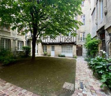 Centre Ancien Apartment | Sublime appartement typique hypercentre Caen