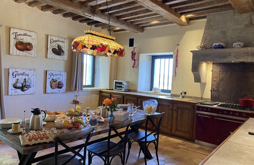 Bonnieux House | Sublime property in the middle of its vineyard with swimming pool and tennis court