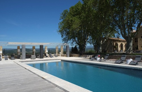 Bonnieux House | Sublime property in the middle of its vineyard with swimming pool and tennis court
