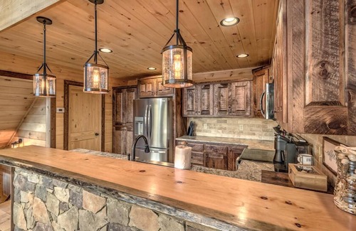 Suches Cabin | Such a View - Mountain Views | Screened In Porch | Game Room