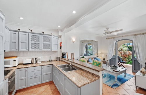Merlin Bay Apartment | Sugar Hill Barbados : delightful, garden apartment on this exclusive Estate.