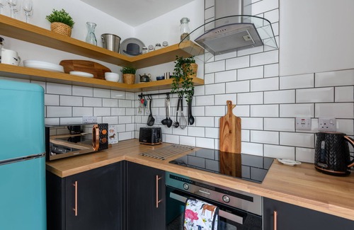 Abergavenny Apartment | Sugar Loaf Loft, Abergavenny Town Centre