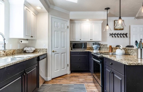 Powder Mountain Condo | Sugar Pine MR4:Ski-In & Out |Mtn Views |Yr-Rnd Adv