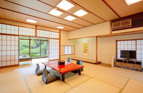 Kitakyushu Hotel | Suisui Garden Ryokan (in the Art Hotel Kokura New Tagawa)