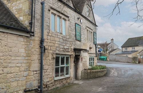 Stroud Cottage | Suite 2