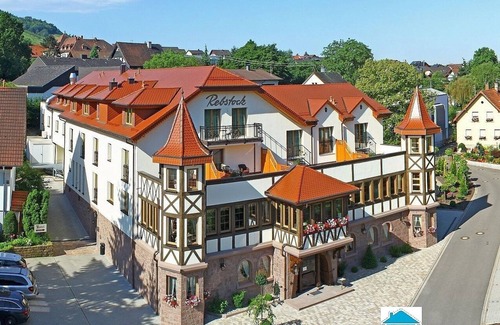 Steinbach Apartment | Suite, 55qm, mit eigener Terrasse, LCD TV und WLAN