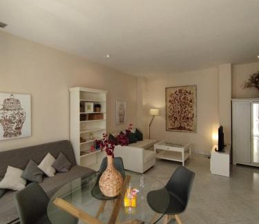 El Arenal Apartment | Suite Apartament Cathedral