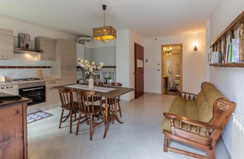 Casteldelfino Apartment | Suite Bertines Panoramica - Borgata di montagna