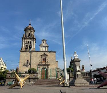 Zapotlanejo Apartment | Suite de 2 recamaras con balcón en Centro 301